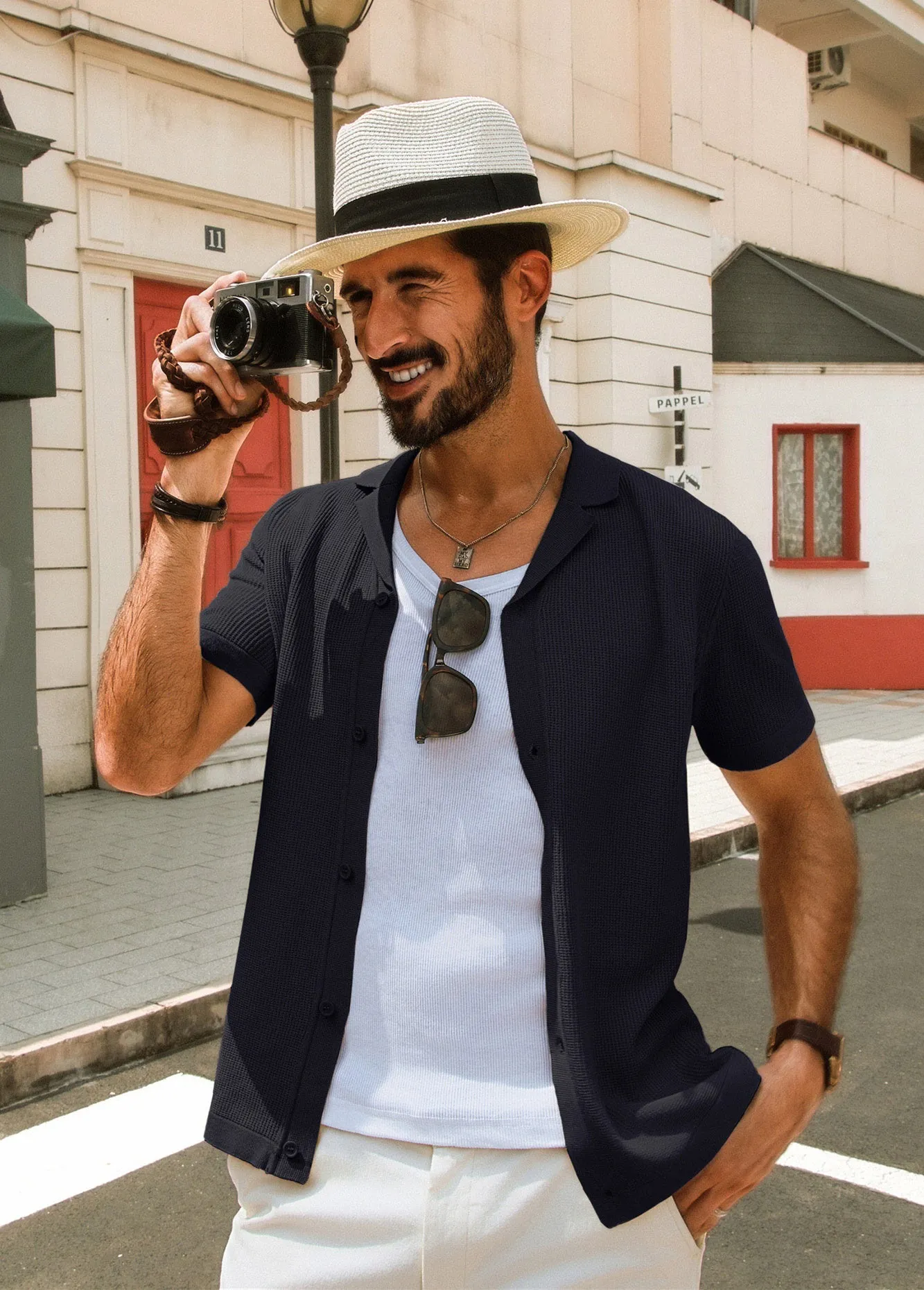 Men Textured Lapel Collar Cardigan Short Sleeve V-Neck Button-up Knitwear