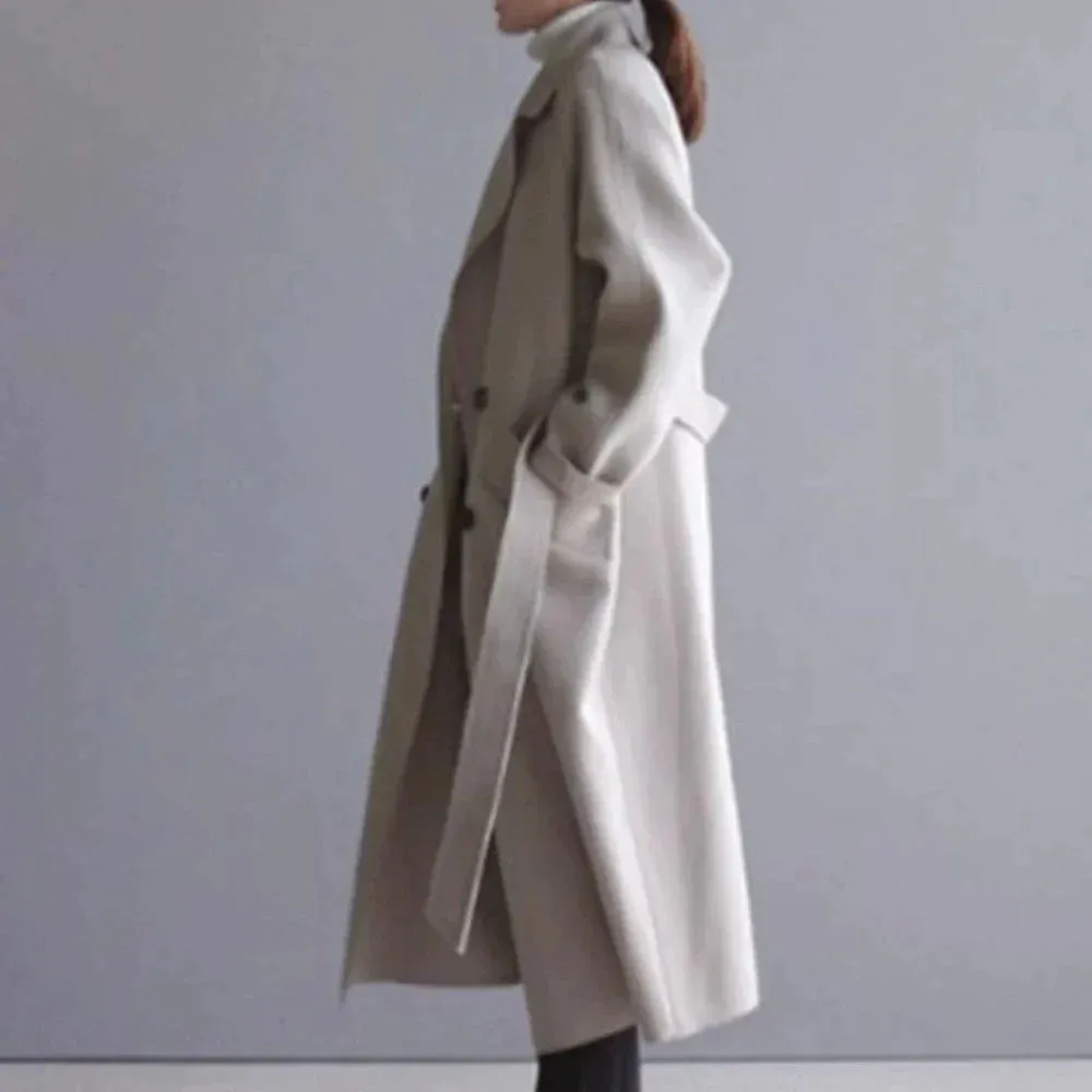 Mila | Sophisticated Belted Coat
