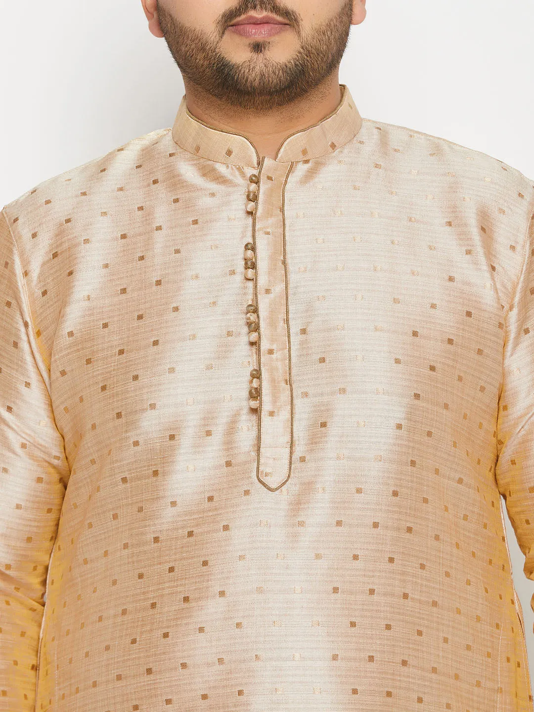 VASTRAMAY Gold Zari Weaved Silk Kurta
