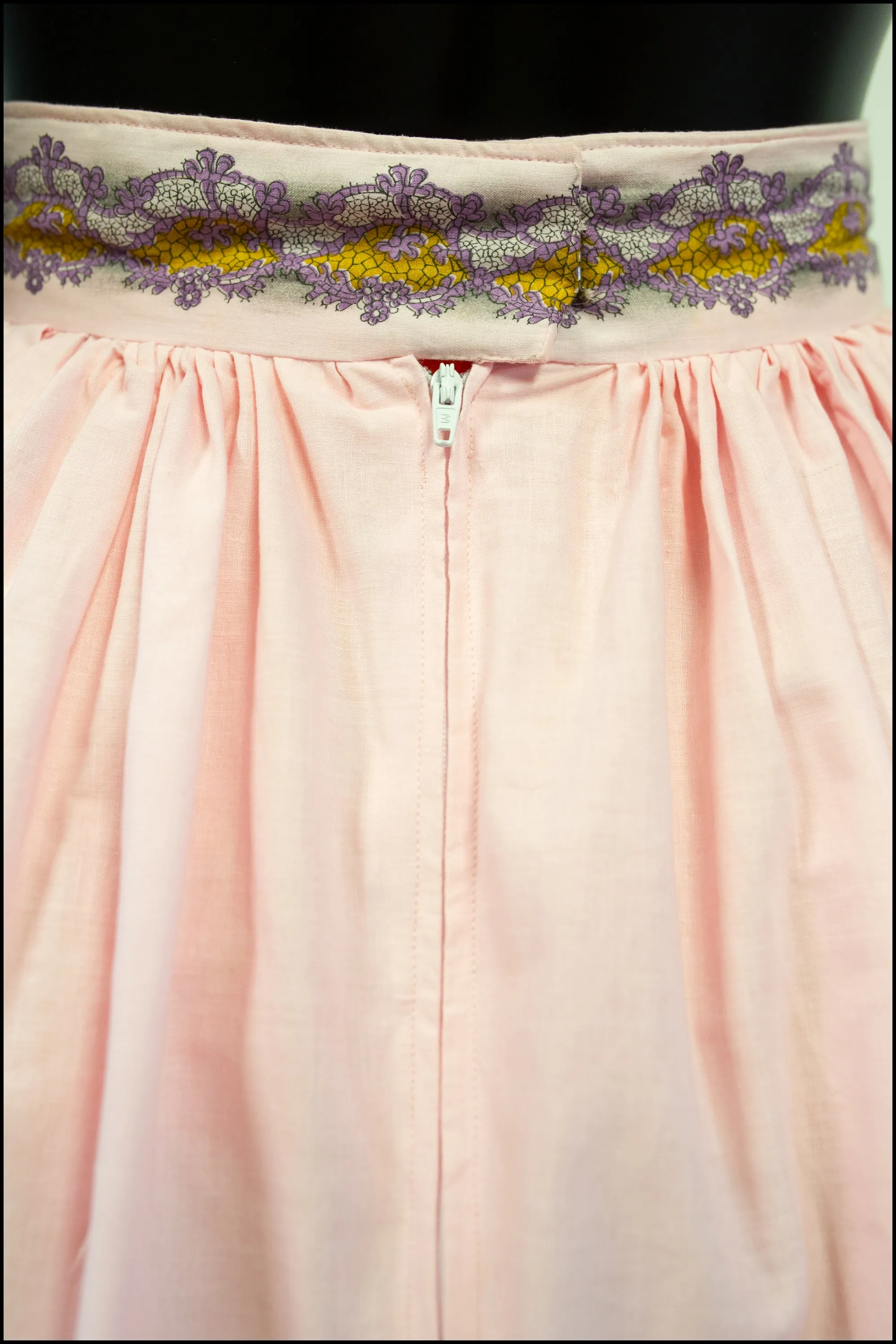 Vintage 1950s Pink 'Opera' John Wolf Print Skirt