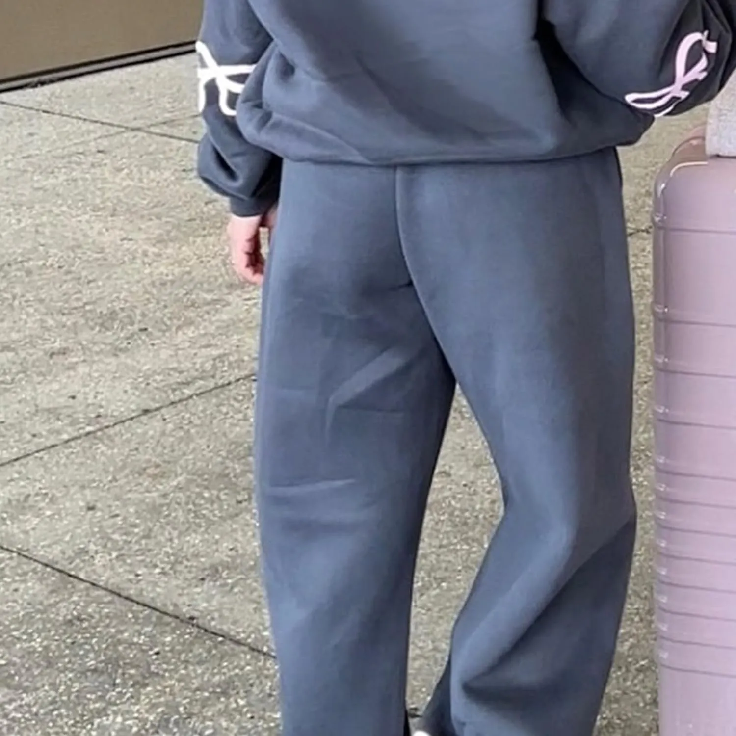 Women 2 Piece Bow Print Tracksuit Outfits Long Sleeve Hoodies Wide Leg Sweatpant Oversized Sweat Set with Pockets