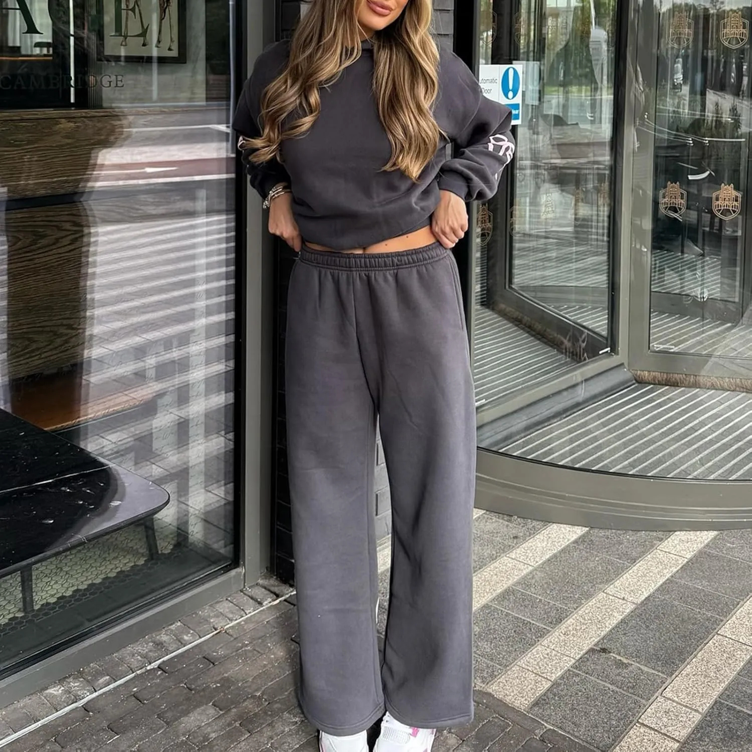 Women 2 Piece Bow Print Tracksuit Outfits Long Sleeve Hoodies Wide Leg Sweatpant Oversized Sweat Set with Pockets